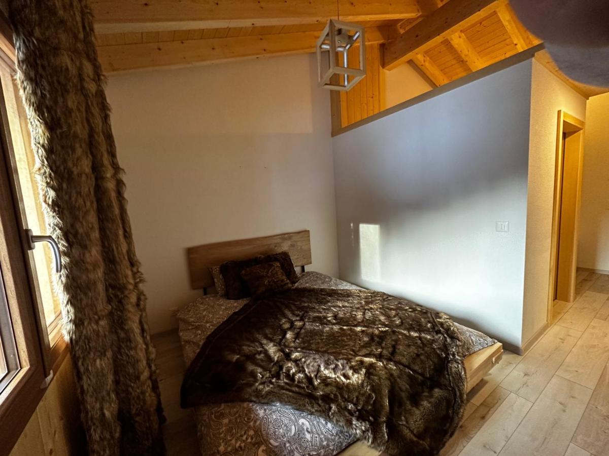 Chambres D'Hotes Les Louettes A Sapinhaut Canton Du Valais Saxon Eksteriør bilde