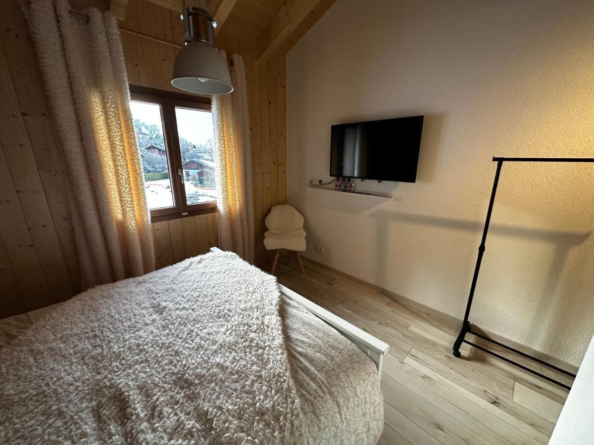 Chambres D'Hotes Les Louettes A Sapinhaut Canton Du Valais Saxon Eksteriør bilde