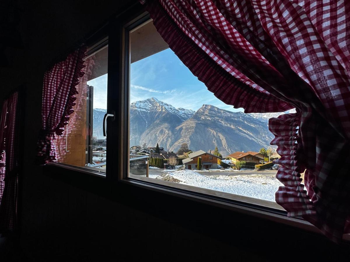 Chambres D'Hotes Les Louettes A Sapinhaut Canton Du Valais Saxon Eksteriør bilde